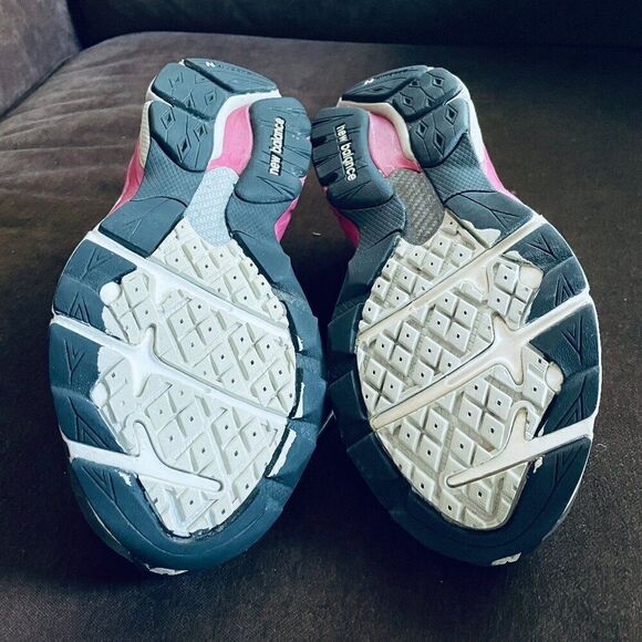 Xlnt new balance 990 Susan komen breast cancer awareness running shoes 6.5 US D - Picture 6 of 8